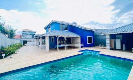Casa com 4 dormitórios à venda, 141 m² por R$ 700.000,00 - Estância São José - Peruíbe/SP
