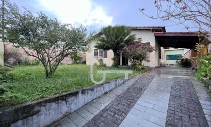 Casa com 3 dormitórios à venda, 105 m² por R$ 550.000,00 - Balneário Stella Maris - Peruíbe/SP