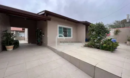 Casa com 3 dormitórios à venda, 150 m² por R$ 750.000,00 - Jardim Casablanca - Peruíbe/SP