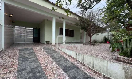 Casa com 3 dormitórios à venda, 125 m² por R$ 450.000,00 - Balneário São João Batista - Peruíbe/SP