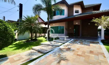 Casa com 4 dormitórios à venda, 227 m² por R$ 2.099.000,00 - Bougainvillee II - Peruíbe/SP