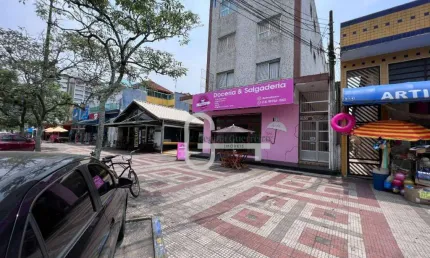 Apartamento com 2 dormitórios à venda, 60 m² por R$ 300.000,00 - Centro - Peruíbe/SP
