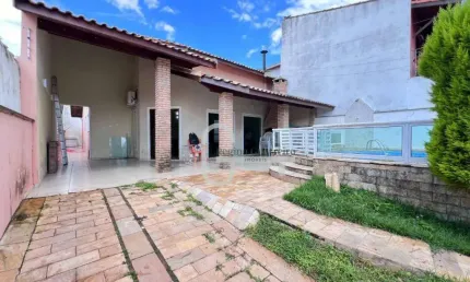 Casa com 3 dormitórios à venda, 156 m² por r$ 650.000,00 - jardim marcia - peruíbe/sp