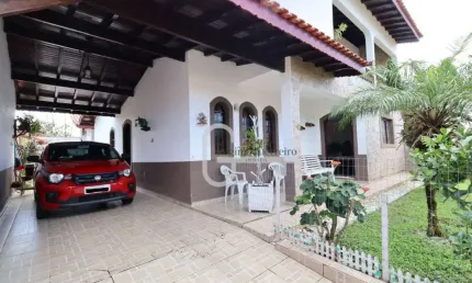Casa com 3 dormitórios à venda, 297 m² por R$ 850.000,00 - Arpoador - Peruíbe/SP