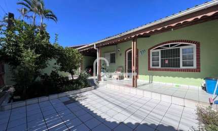 Casa com 3 dormitórios à venda, 140 m² por R$ 435.000,00 - Belmira Novaes - Peruíbe/SP