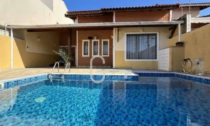 Casa com 3 dormitórios à venda, 186 m² por R$ 680.000,00 - Jardim Casablanca - Peruíbe/SP