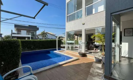 Casa com 4 dormitórios à venda, 233 m² por R$ 2.500.000,00 - Residencial Três Marias - Peruíbe/SP