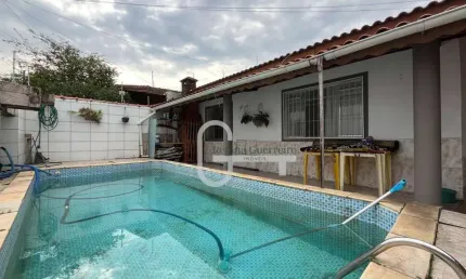 Casa com 3 dormitórios à venda, 170 m² por R$ 600.000,00 - Balneário São João Batista - Peruíbe/SP