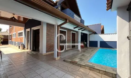 Casa com 4 dormitórios à venda, 217 m² por R$ 950.000,00 - Cidade Nova Peruibe - Peruíbe/SP