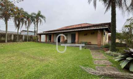 Casa com 4 dormitórios à venda, 261 m² por R$ 760.000,00 - Belmira Novaes - Peruíbe/SP