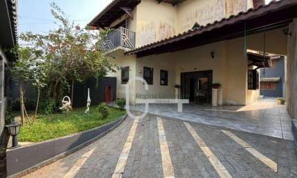 Casa com 5 dormitórios à venda, 266 m² por R$ 930.000,00 - Balneário Stella Maris - Peruíbe/SP