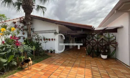 Casa com 3 dormitórios à venda, 198 m² por R$ 800.000,00 - Balneário Stella Maris - Peruíbe/SP