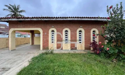 Casa com 3 dormitórios à venda, 125 m² por R$ 450.000,00 - Estância São José - Peruíbe/SP