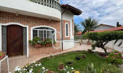 Casa com 4 dormitórios à venda, 226 m² por R$ 750.000,00 - Estância São José - Peruíbe/SP