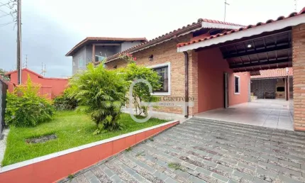 Casa com 3 dormitórios à venda, 124 m² por R$ 600.000,00 - Balneário Três Marias - Peruíbe/SP