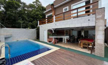 Casa com 5 dormitórios à venda, 200 m² por R$ 950.000,00 - Flora Rica III - Peruíbe/SP