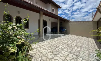 Casa com 4 dormitórios à venda, 201 m² por R$ 780.000,00 - Parque D'Aville Residencial - Peruíbe/SP