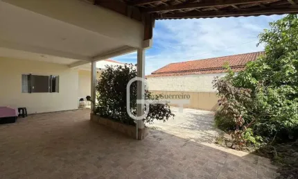 Casa com 2 dormitórios à venda, 120 m² por R$ 330.000,00 - Estância dos Eucalipitos - Peruíbe/SP