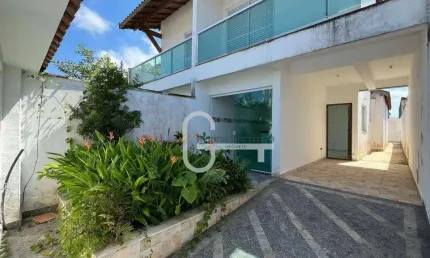 Casa com 3 dormitórios à venda, 127 m² por R$ 420.000,00 - Parque Balneário Oásis - Peruíbe/SP