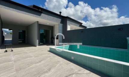 Casa com 2 dormitórios à venda, 80 m² por R$ 330.000,00 - Estância dos Eucalipitos - Peruíbe/SP