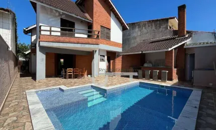 Casa com 3 dormitórios à venda, 221 m² por R$ 750.000,00 - Cidade Nova Peruíbe	 - Peruíbe/SP