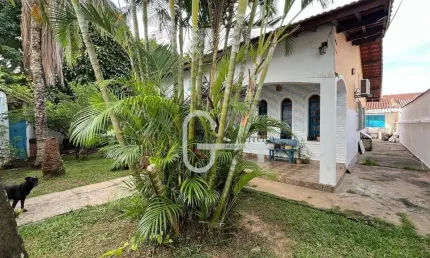 Casa com 2 dormitórios à venda, 166 m² por R$ 450.000,00 - Balneário Stella Maris - Peruíbe/SP