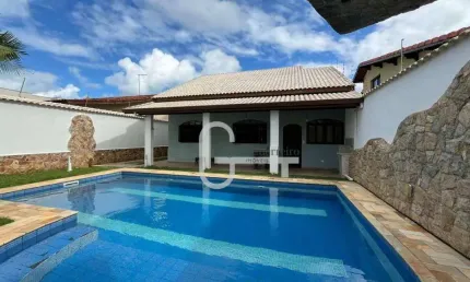 Casa com 4 dormitórios à venda, 220 m² por R$ 680.000,00 - Estância Balneária Maria Helena Novaes - Peruíbe/SP