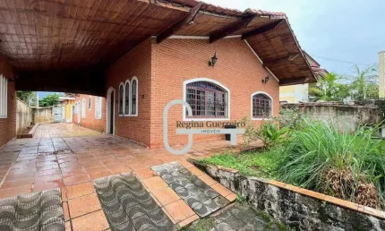 Casa com 4 dormitórios à venda, 225 m² por R$ 680.000,00 - Balneário Stella Maris - Peruíbe/SP