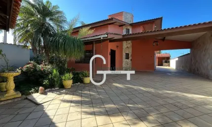 Casa com 3 dormitórios à venda, 305 m² por R$ 850.000,00 - Estância Balneária Maria Helena Novaes - Peruíbe/SP