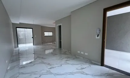Sobrados modernos e com excelente padrão de construção e acabamentos próximo ao Terminal do Carmo