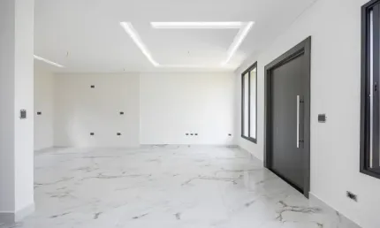 Sobrado duplex com ótimo padrão de construção e acabamentos no afonso pena