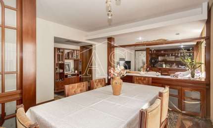 Apartamento com 2 quartos à venda na Rua Eça de Queiroz, 786, Petrópolis, Porto Alegre, 133 m2 por R$ 540.000
