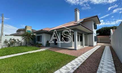 Casa com 4 quartos à venda na Pernambuco, 872, Centro, Tramandaí, 180 m2 por R$ 1.200.000