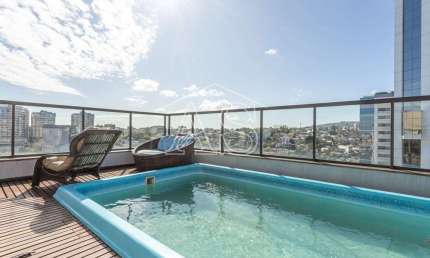 Cobertura com 3 quartos à venda na Avenida General Barreto Viana, 1175, Chácara das Pedras, Porto Alegre, 240 m2 por R$ 1.961.000
