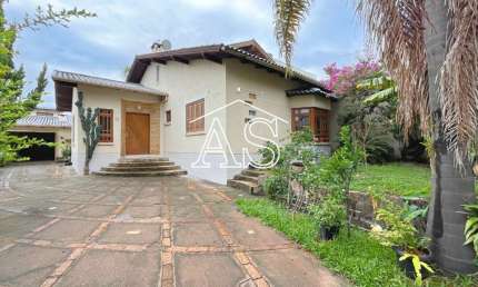 Casa com 4 quartos à venda na Rua João Ribeiro de Barros, 15, Espírito Santo, Porto Alegre, 193 m2 por R$ 680.000