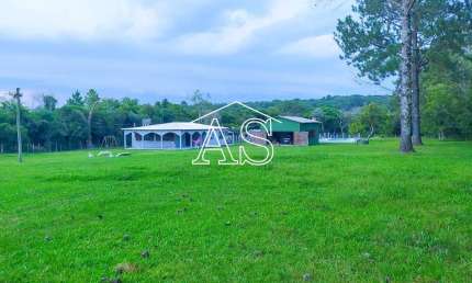 Chácara / sítio com 4 quartos à venda na Estrada Passo do Morrinho, 4730, Fiuza, Viamão, 142 m2 por R$ 390.000