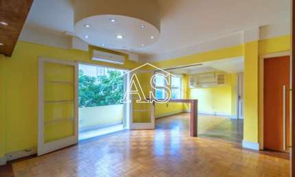 Apartamento com 2 quartos à venda na Rua Garibaldi, 989, Bom Fim, Porto Alegre, 147 m2 por R$ 500.000