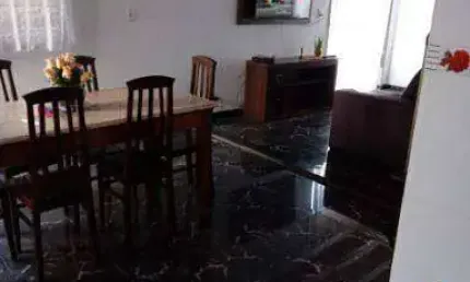 Casa com 4 quartos à venda na Rua Perobas, Colonial, Contagem