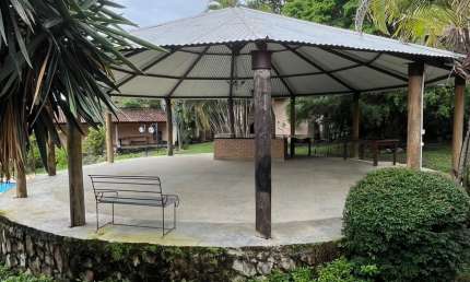 Chácara / sítio com 4 quartos à venda na Rua das Trombetas, 13, Estâncias Imperiais, Contagem