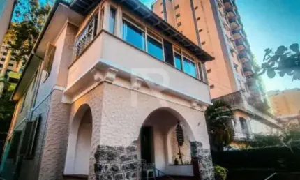 Casa com 4 quartos à venda na Rua Fagundes Varela, Ingá, Niterói, 300 m2 por R$ 850.000