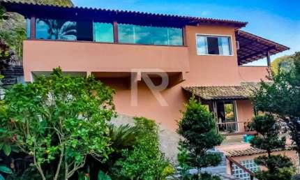 Casa com 4 quartos à venda na Rua dos Gravatás, Itacoatiara, Niterói, 440 m2 por R$ 2.200.000
