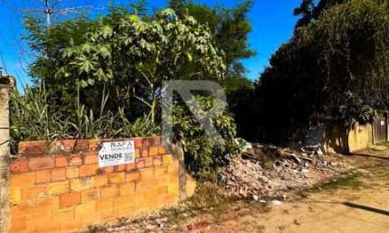Terreno à venda na Rua Antenor José da Cruz, São José do Imbassaí, Maricá, 463 m2 por R$ 120.000