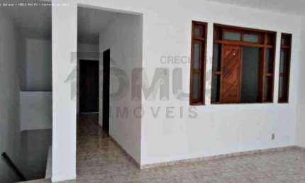 Casa Para Vender com 5 quartos no bairro Suíssa em Aracaju