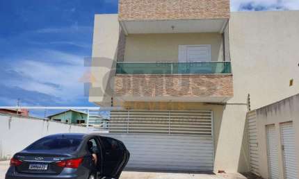 Casa de Condomínio Para Vender com 3 quartos 2 suítes no bairro Aruana em Aracaju