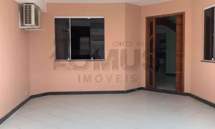 Casa Para Vender com 3 quartos no bairro Farolândia em Aracaju