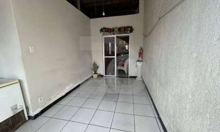 Casa Para Vender com 3 quartos 1 suíte no bairro Palestina em Aracaju