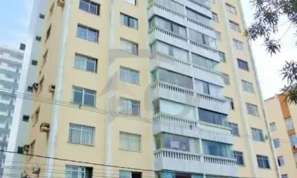 Apartamento Para Vender com 4 quartos 3 suítes no bairro Treze de Julho em Aracaju