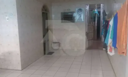Casa Para Vender com 4 quartos 1 suíte no bairro Industrial em Aracaju