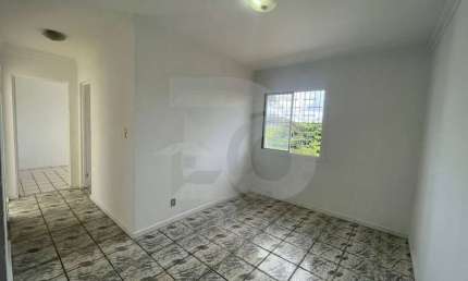 Apartamento Para Vender com 3 quartos no bairro Farolândia em Aracaju