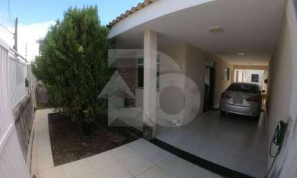 Casa Para Vender com 3 quartos 1 suíte no bairro Suíssa em Aracaju